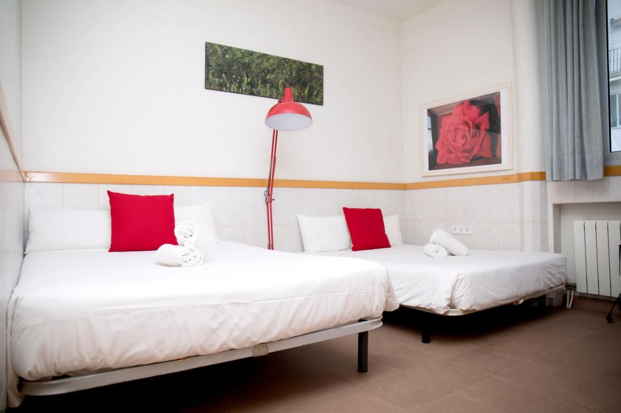 Mora Rooms Barcelona Eksteriør billede